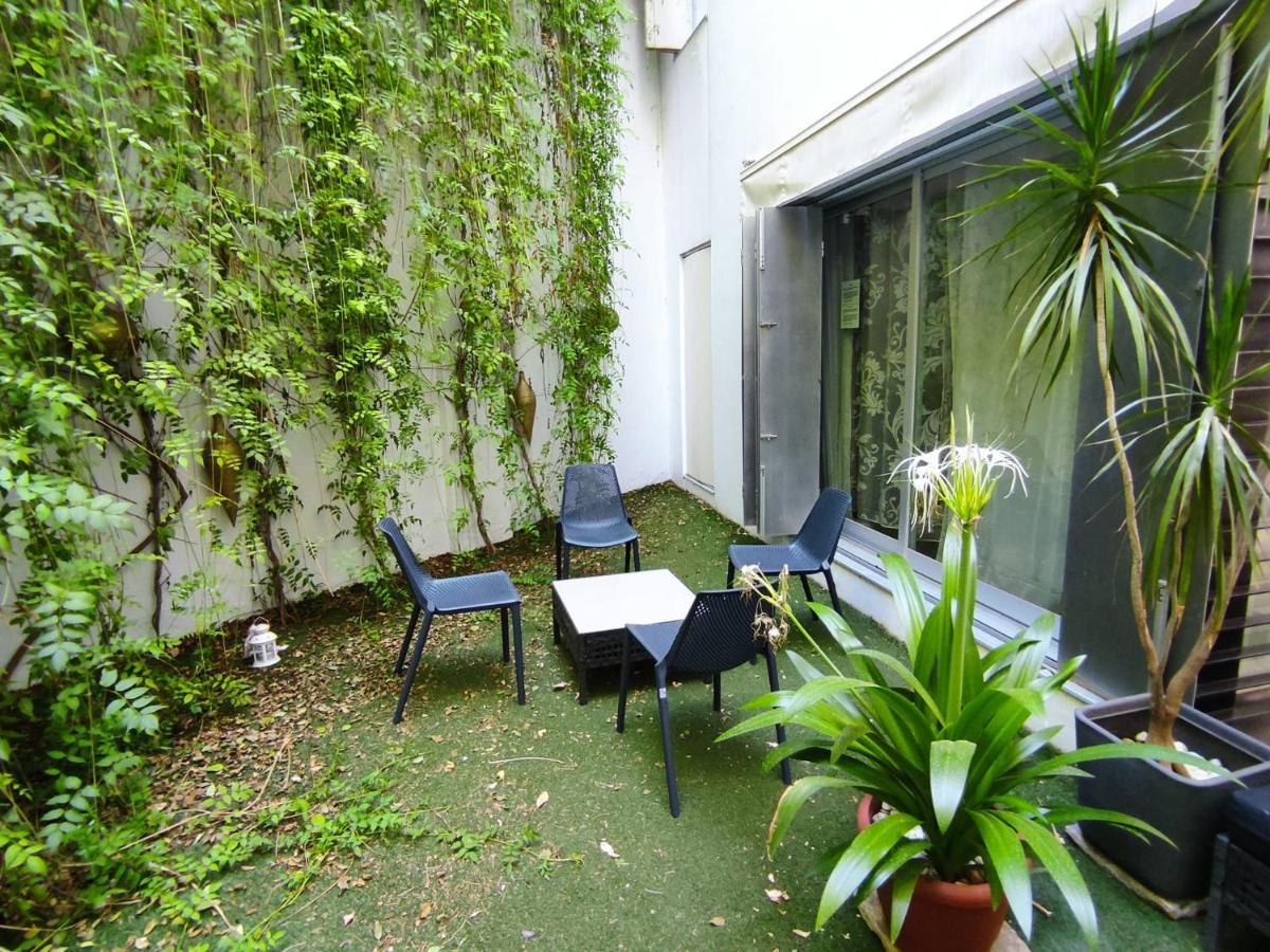 Apartamento Un Jardin En La Alfalfa - Kainga Homes Севилья Экстерьер фото